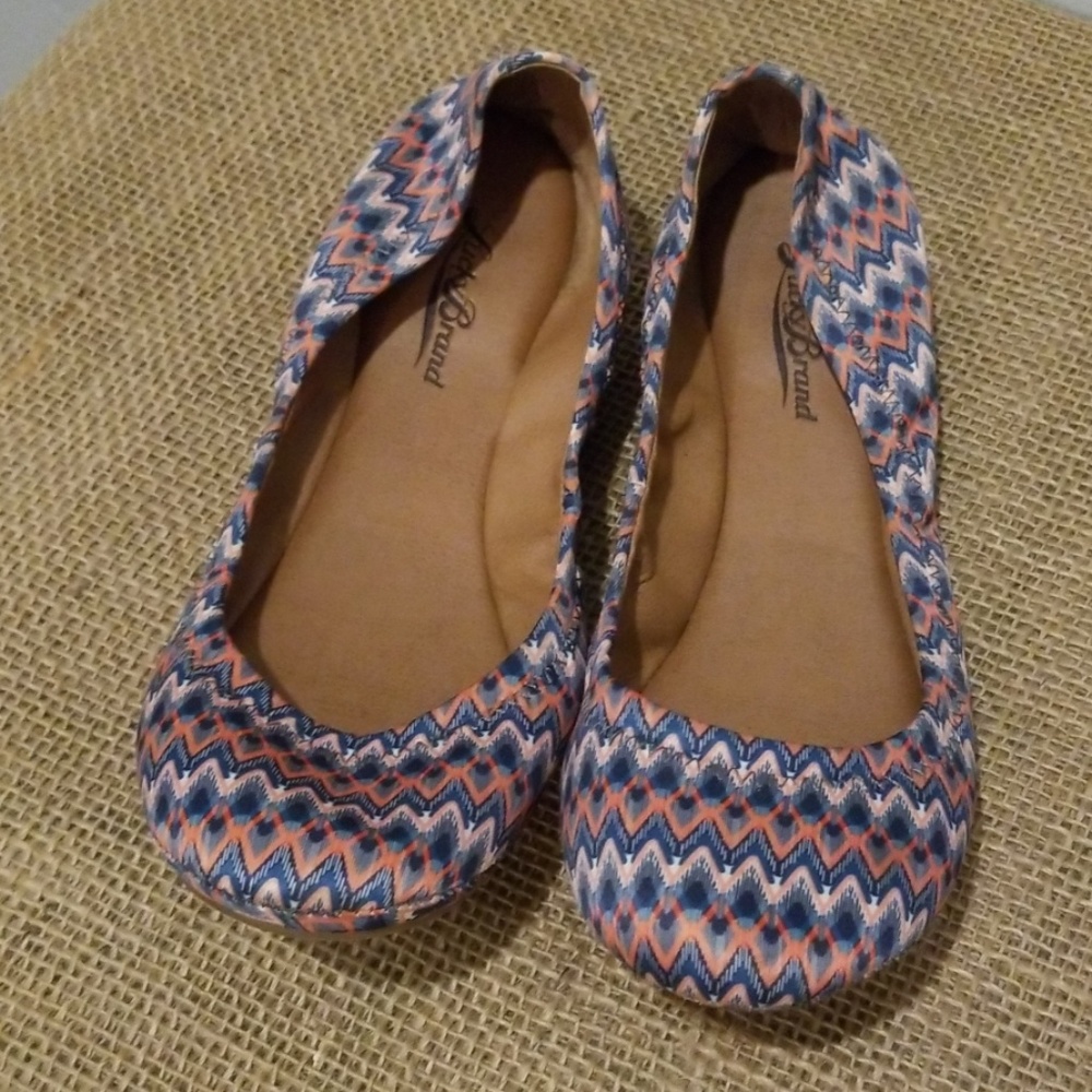 Lucky brand flats